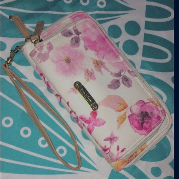 Nicole Miller Floral Trifold Wallet - Picture 1 of 4